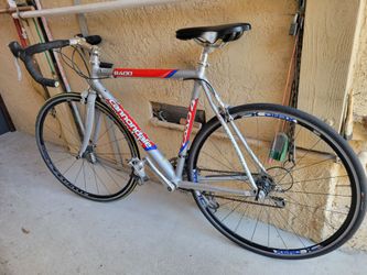 Cannondale R400 57cm-58cm frame
