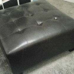 Like New ,Footstool/Coffee Table