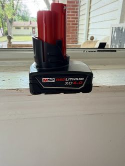Milwaukee m12 4.0 battery