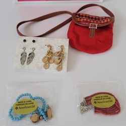 American Girl Doll of Year 2013 Saige's Accessory Set NEW!
