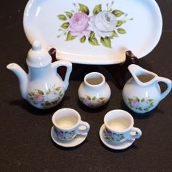Royal Norfolk Child's Miniature Tea Set
