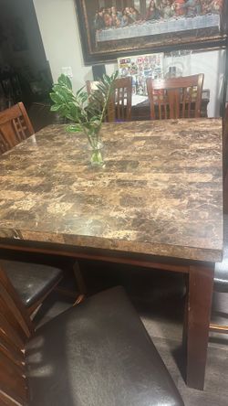 Dinning table
