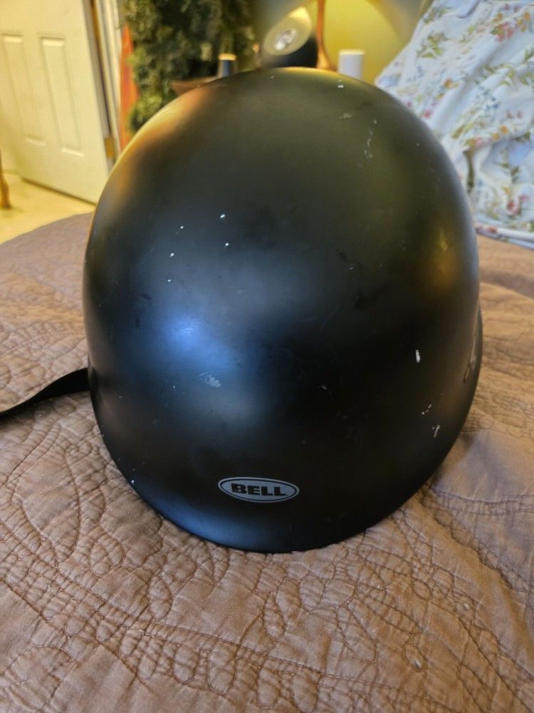 Bell Motorcycle Helmet 