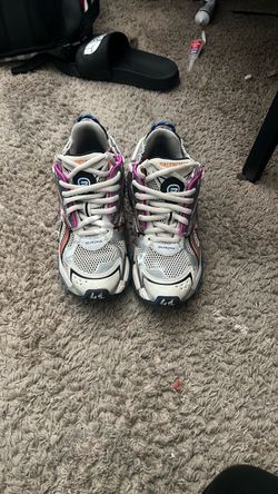 Balenciaga runners