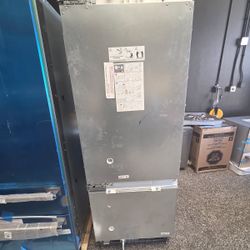 New Thermador 30 Inch Panel Ready Built In Refrigerator 