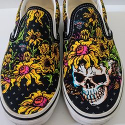 Like New Vans Beauty Skull Slip On Shoes Sneakers Floral Sunflowers Size 7.5 Men's