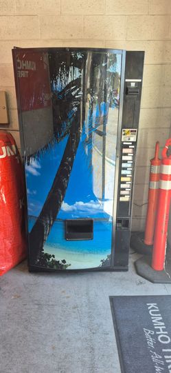 Vending Machine- Soda Cans