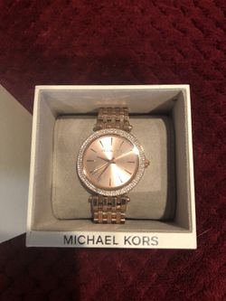 Michael kors watch NEW