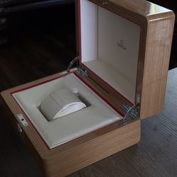 omega wood watch box