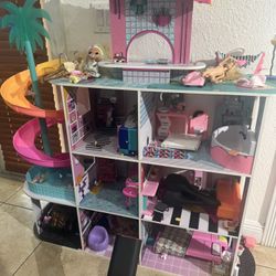 Kids Large Doll House