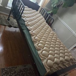 Cama Semi Eléctrica