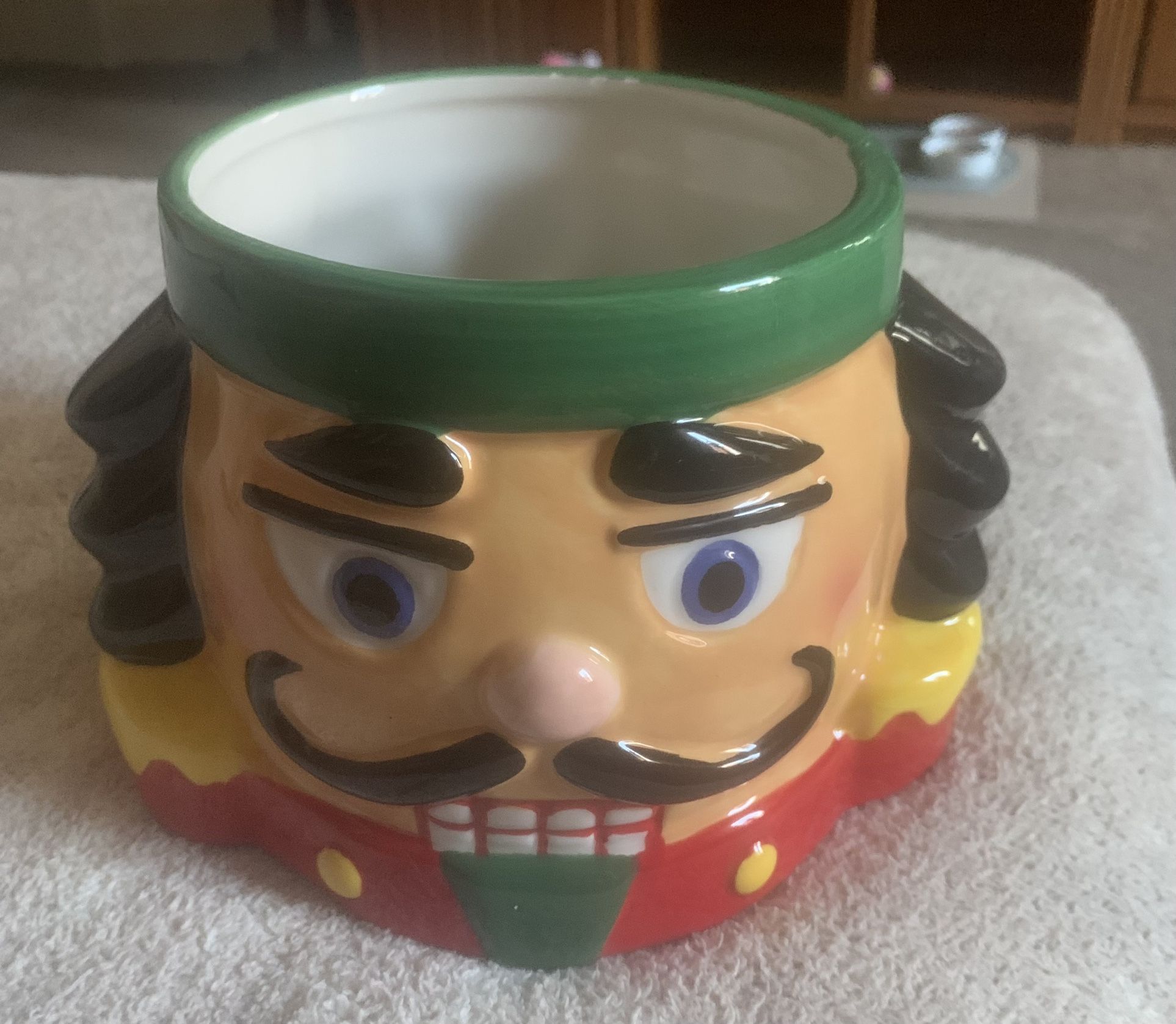 Member's Mark Holiday Cookie Jar missing lid 6"tall 7"wide