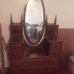 Antique dresser With Casters 