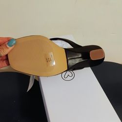 Black Slide On Heels Size 8 And 1/2