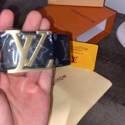 Louis Vuitton belt 