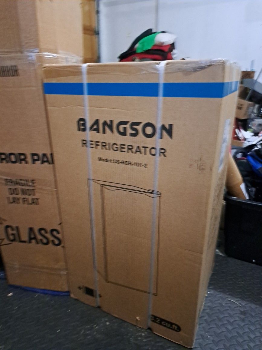 Bangson Mini Fridge, Brand New In Box