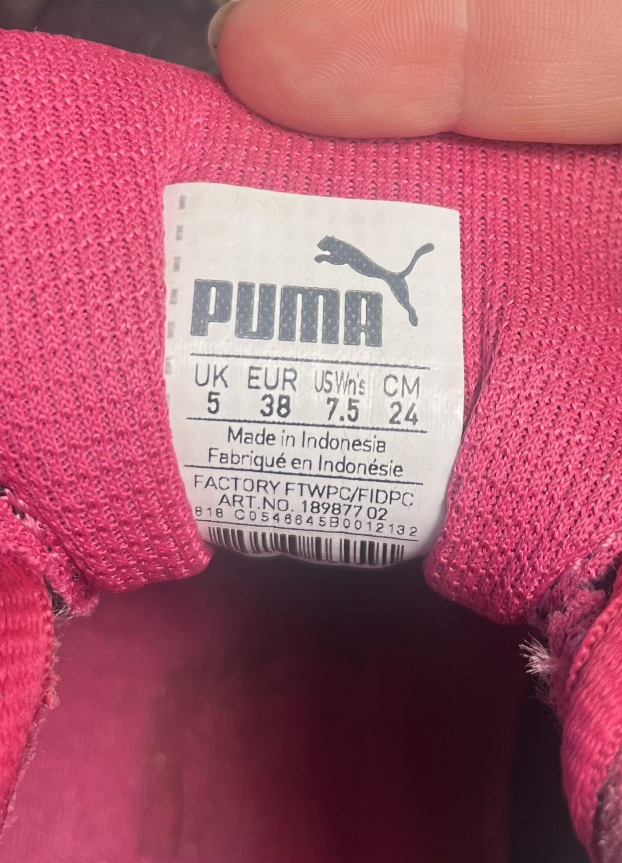 Women’s Puma Shoe