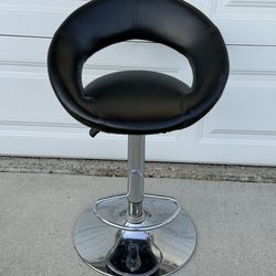 Modern Adjustable Swivel Bar Stool - Black. 2available