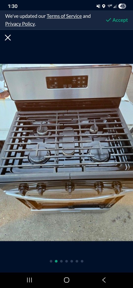 Whirlpool Five Burner Gas Stove