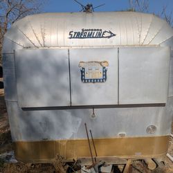 Camper