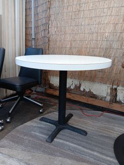 White Bistro/Bar Kitchenette Table With Metal Star Base $145 OBO