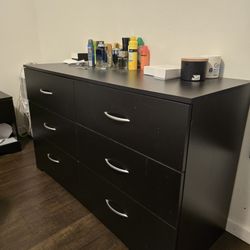 Lochran 6-Drawer Dresser