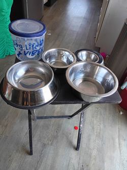 Pet Bowls 