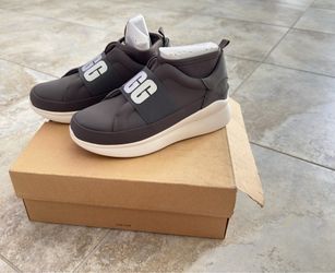 UGG Women's Neutra Sneaker size 8