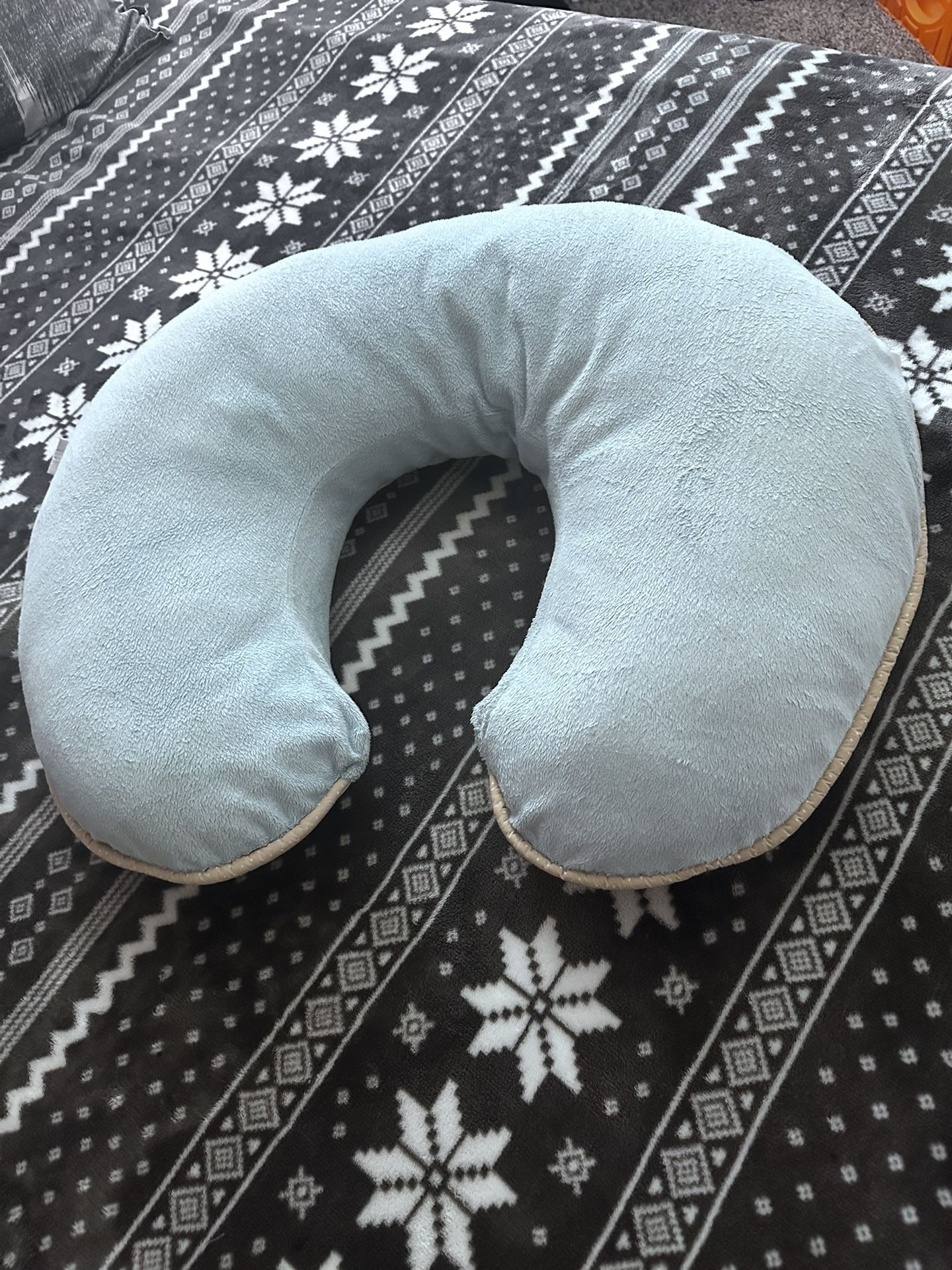 Breast Feeding Pillow
