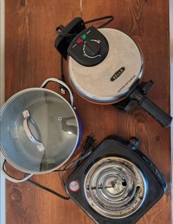 Kitchen Appliance Bundle - Bella Waffle Maker, Pots & Electric Burner