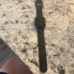 Apple Watch 8