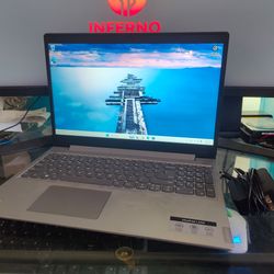 Windows 11 laptop 12 Gigabytes RAM 1,000 GB Storage Intel Gold Edition CPU USB C Webcam office school business work