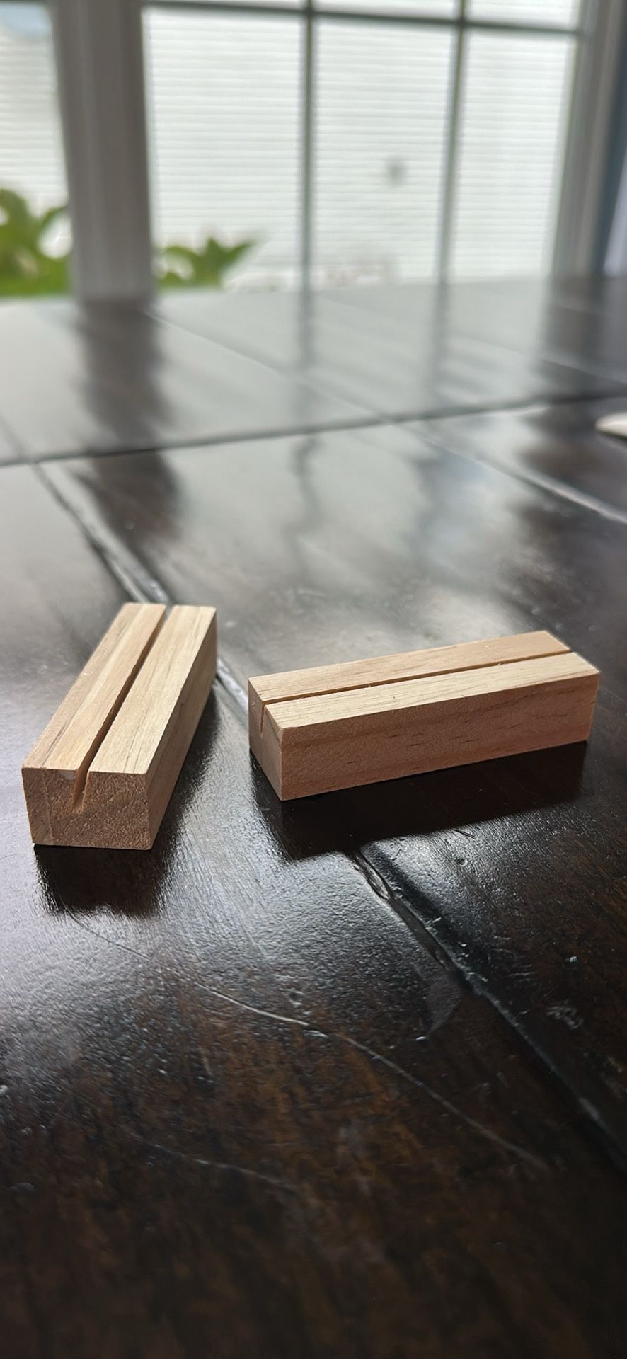 Wood Place Card Holder 