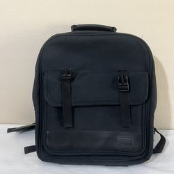 TARGUS Backpack Fits 16” Laptop 🚩 Like New 🔺13.5x  15.5”