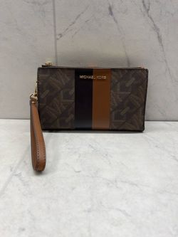 Michael Kors Jet Set Logo Wristlet (PO1016480)