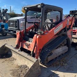 KUBOTA SVL75-2 Skid Steer