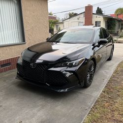 2020 Toyota Avalon Hybrid