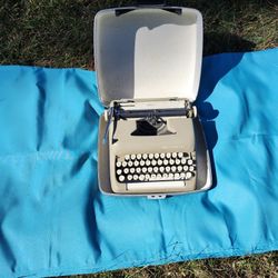 Vintage Typewriter