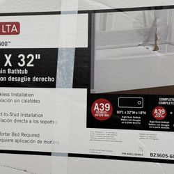 Delta Classic 500 60 in. × 32 in. Alcove Deep Soaking Bathtub with Right Drain in High Gloss White