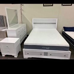 New Queen 4pc Bedroom Set 