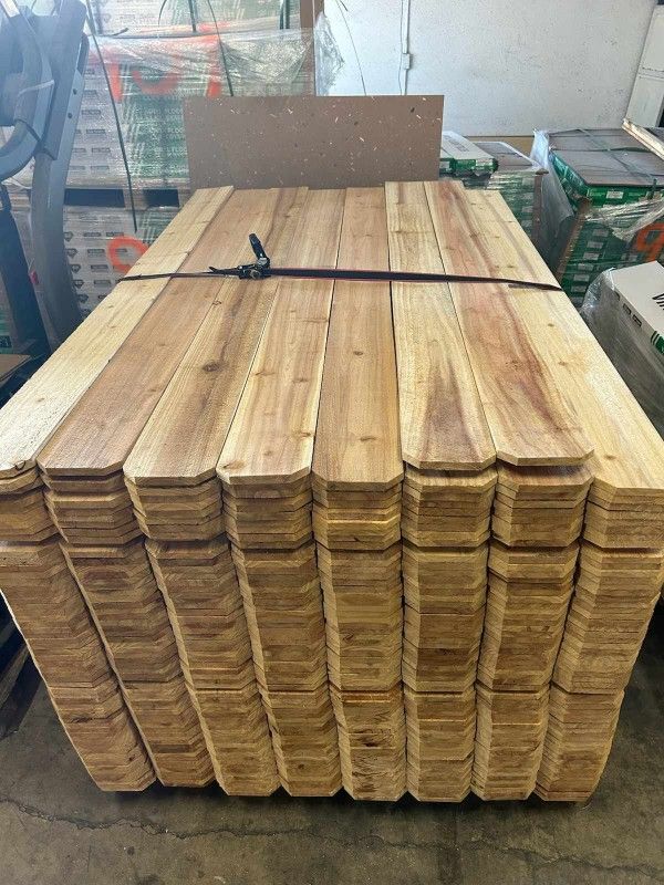 Fence pickets Western Red Cedar $3