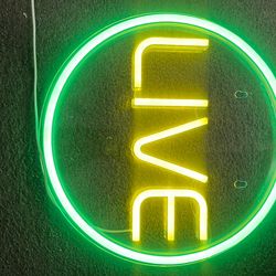LED Neon “LIVE” Wall Sign (Green/Yellow – Modern Decor)