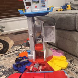 Paw Patrol Tower lot 