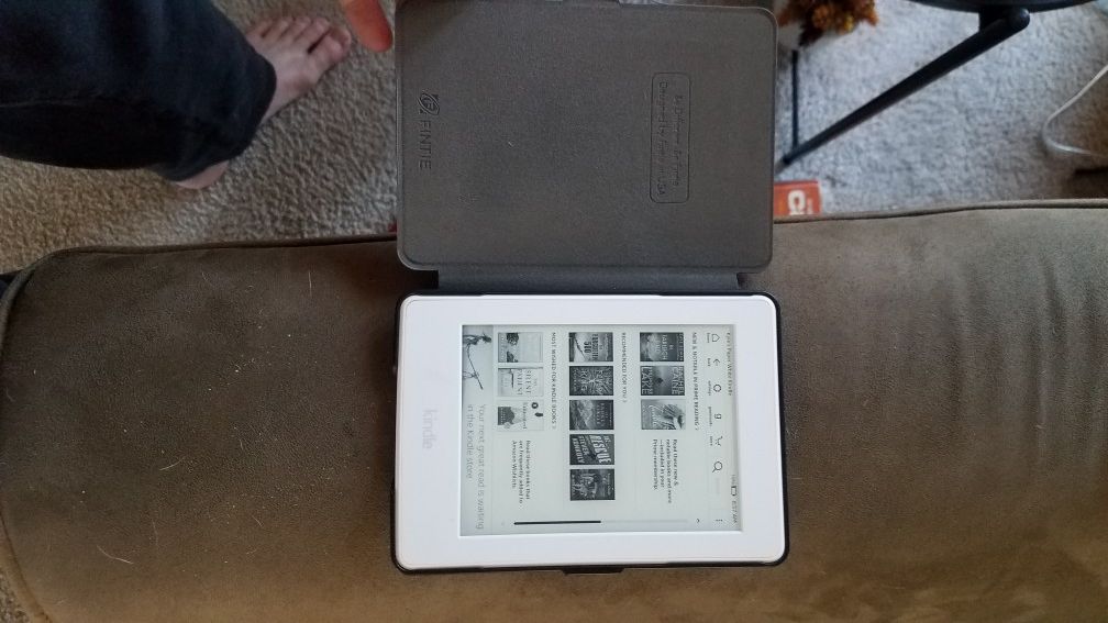 Paper white kindle