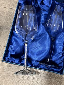 NEW SWAROVSKI CRYSTAL n WINE GLASSES SET OF 2 Gift Wedding Thumbnail