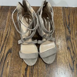 Lauren Conrad Heels Size 9 