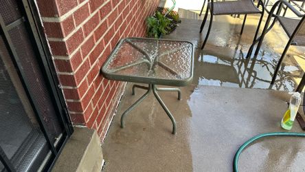 Little glass table $15