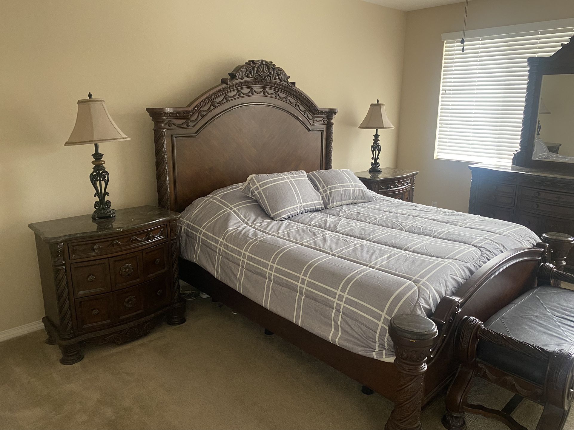 King Size Bedroom Set