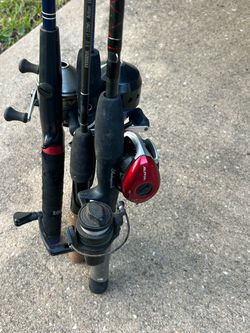 4 Fishing Rods