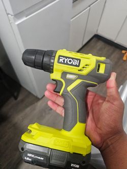 Ryobi drill and battery